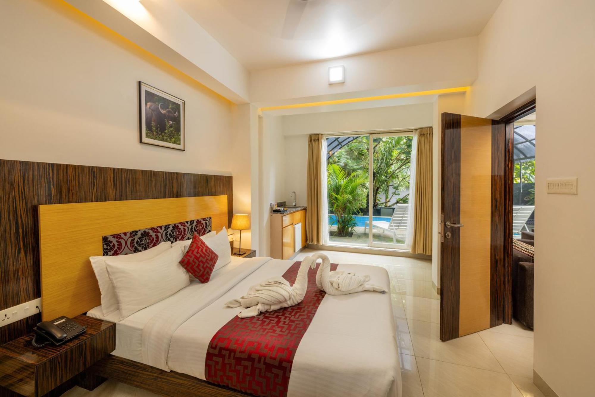 Casa Rio Resorts Athirappilly Exterior foto
