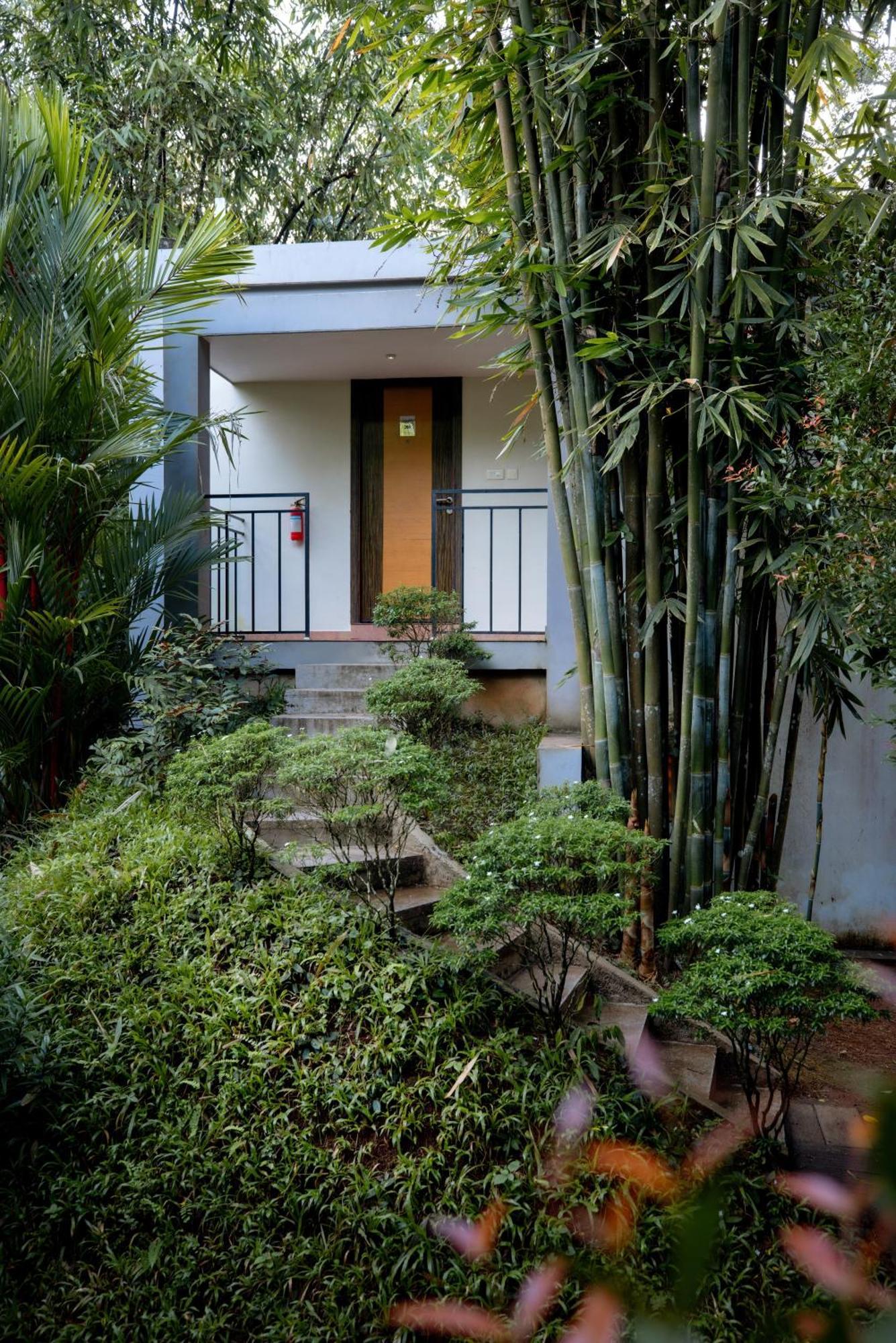Casa Rio Resorts Athirappilly Exterior foto