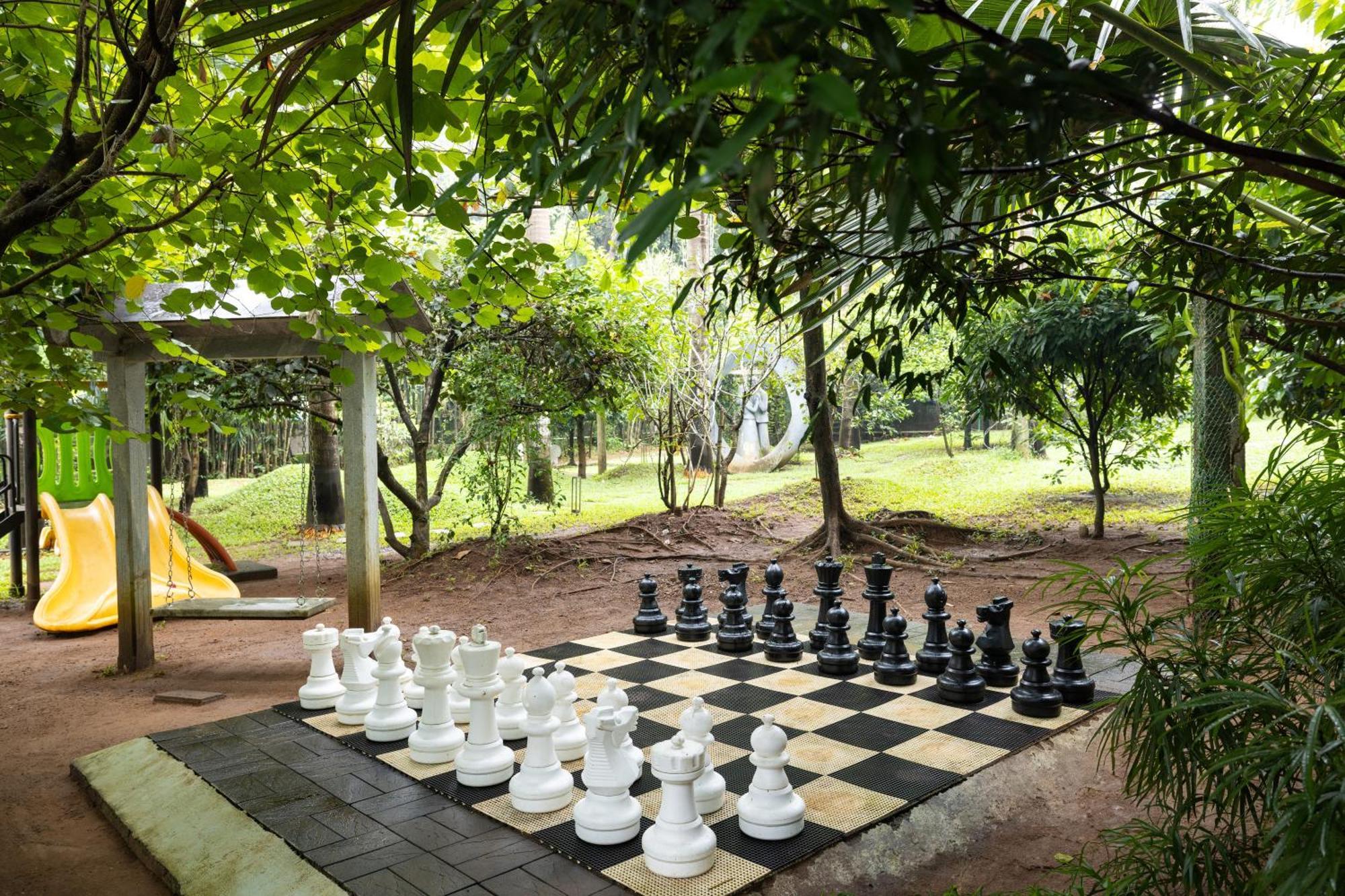 Casa Rio Resorts Athirappilly Exterior foto